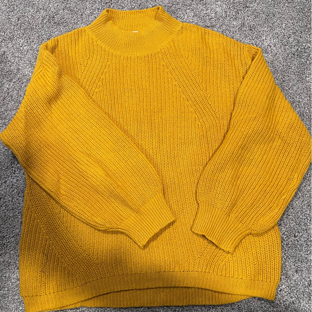 NWOT knit sweater